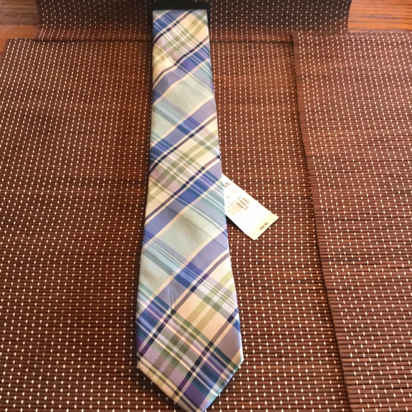 NWT Express Tie - Picture 1 of 3